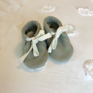 Quincy Mae Booties in Sage